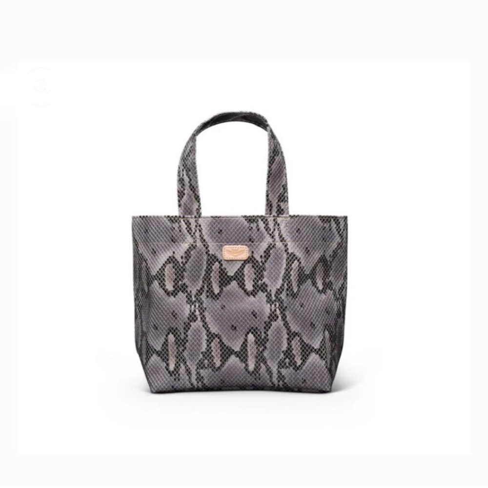 Consuela Flynn Grab n go Mini
